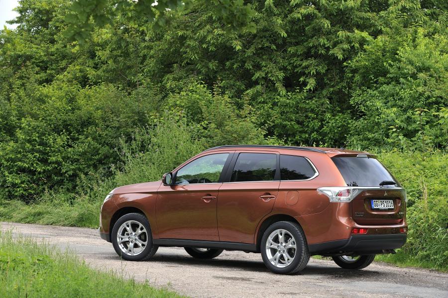  Mitsubishi Outlander 2012 года  (фото 66 из 89)
